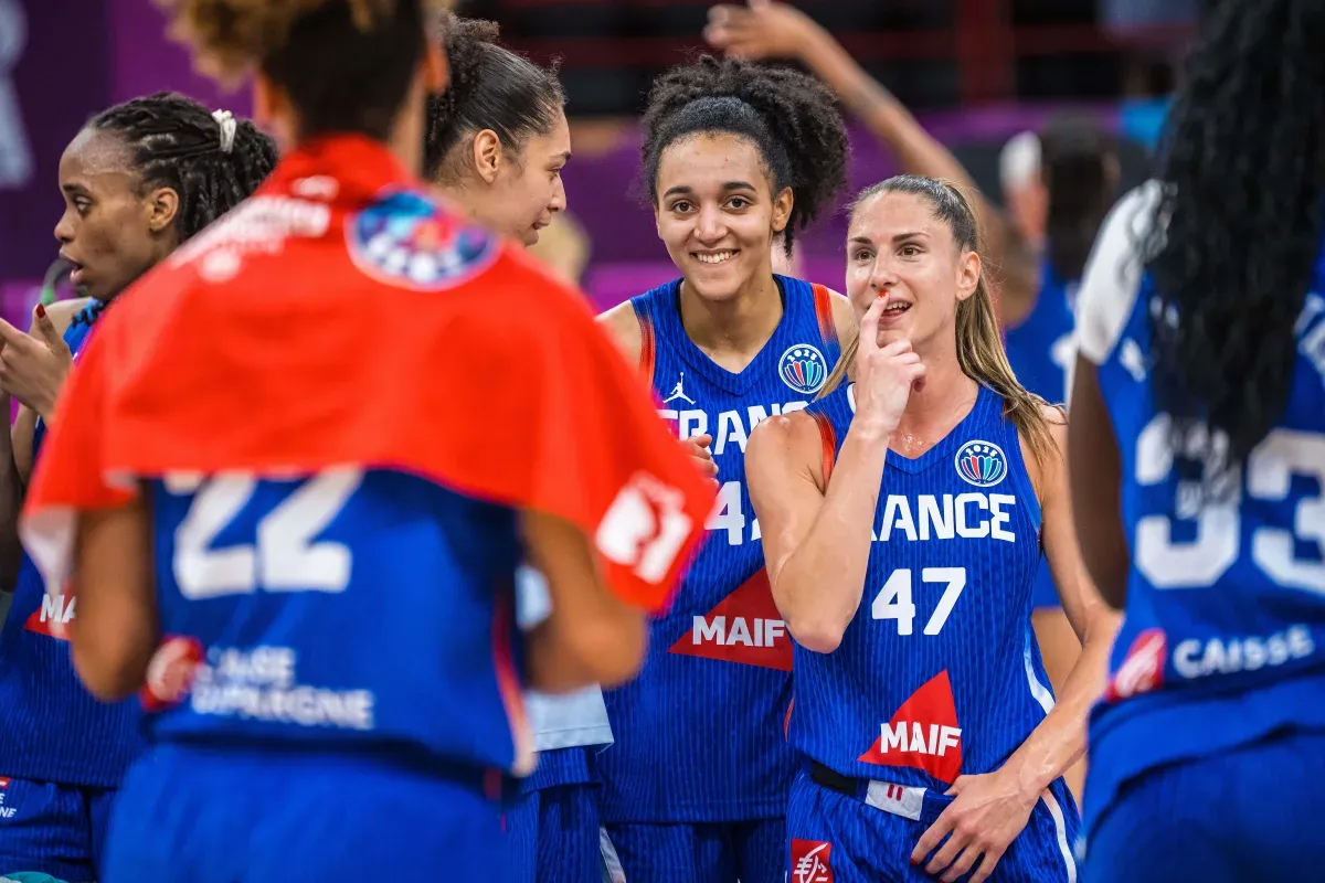 Les Bleues face à la Lituanie