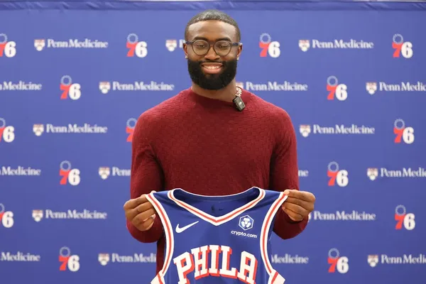 Jaylen Brown : “Quand j’ai appris mon transfert, j’ai balancé mon téléphone !”