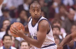 Le 21 avril 1996, Dennis Scott et George McCloud établissaient les deux meilleures saisons à 3-pts de l’histoire