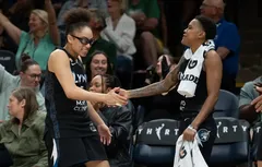 Minnesota écrase Portland et reste en vie en Commissioner’s Cup