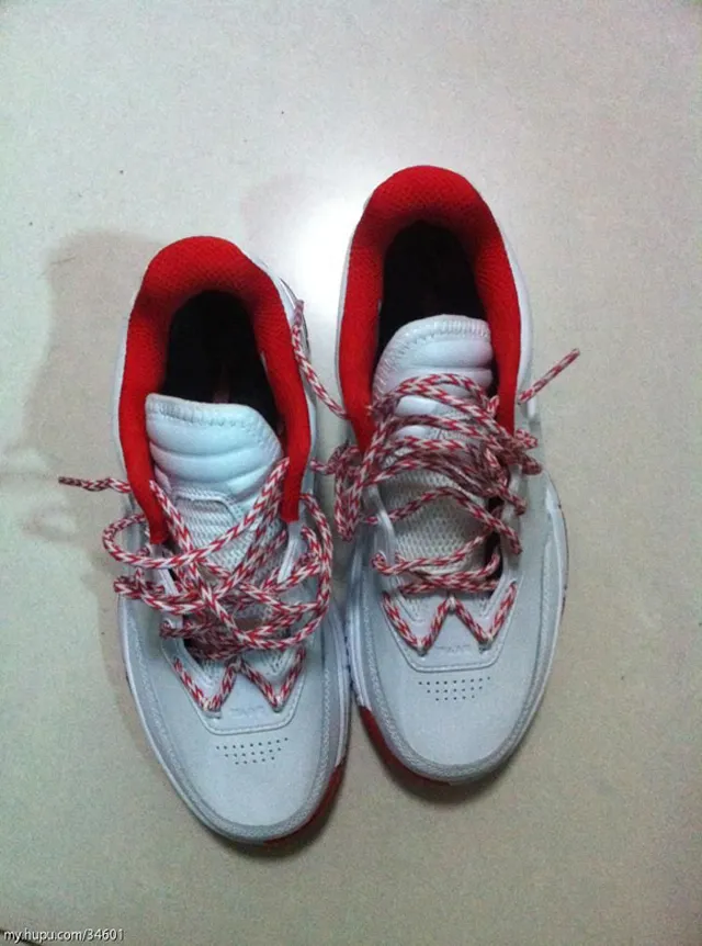 Li-Ning Way of Wade Low