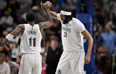 Anthony Davis s’est déjà mis le public des Mavericks dans la poche