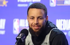 Stephen Curry décroche un deuxième “Magic Johnson Award”