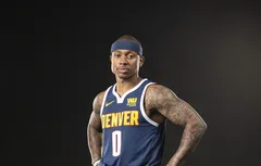 En attendant de rejouer, Isaiah Thomas donne de la voix