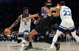 Les Wolves lancent leur année par une victoire à Miami