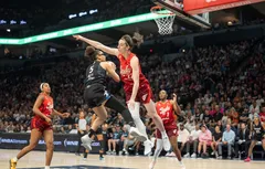 Les Lynx résistent au Fever pour remporter leur 10e victoire de suite !