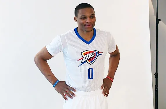 Le Thunder (aussi) a son nouveau maillot à manches !