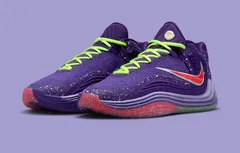La Giannis Freak 7 « Christmas » au pied du sapin