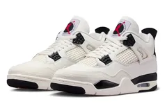 Une Air Jordan 4 « Flight Club » au pied de la lettre