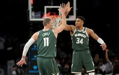 Trophées NBA : à Milwaukee, on lance déjà la campagne pour Giannis Antetokounmpo et Brook Lopez