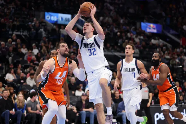 Stats & Highlights | Cooper Flagg et Pascal Siakam brillent dans le « money time »