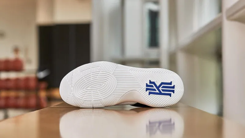 Kyrie_2_Kyrache_3_hd_1600