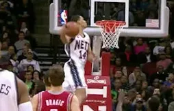 Le dunk du jour : Gerald Green Kisses The Rim and He Likes It