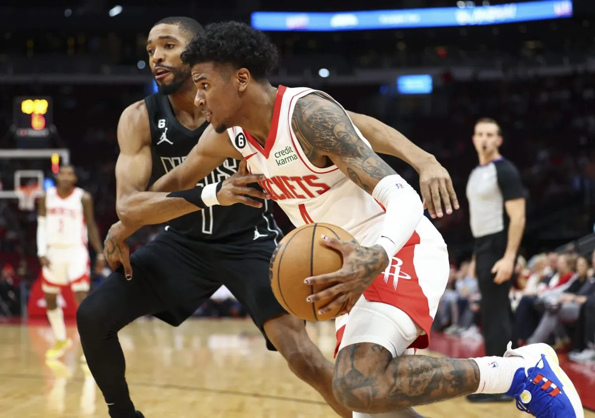 Pendant que Jalen Green crève l'écran à Houston, Mikal Bridges se perd à Brooklyn. Les Nets ont pourtant recalé les Rockets cet hiver, quand ils leur ont proposé un échange entre les deux joueurs.
