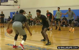 LeBron James, spectateur d’un match avec Kevin Durant, James Harden, Russell Westbrook et Paul George