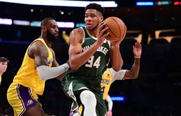 Giannis Antetokounmpo réagit au compliment exagéré de LeBron James