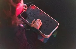 A Portland, les matchs NBA se suivent du bout des doigts pour les fans aveugles