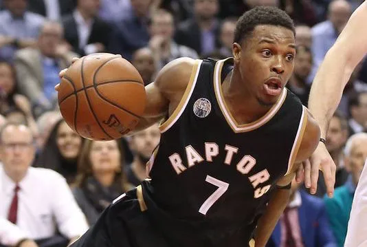 Kyle Lowry fait plier les Cavaliers