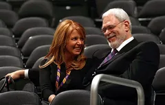 Pas de Phil Jackson aux Lakers selon Jeanie Buss