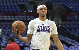 Les Sixers donnent une chance à Darius Bazley