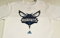T-Shirts, casquettes… : les premiers produits de la boutique des Hornets
