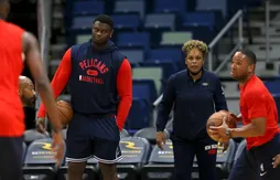 Direction la WNBA pour l’ancienne assistante des Pelicans, Teresa Weatherspoon