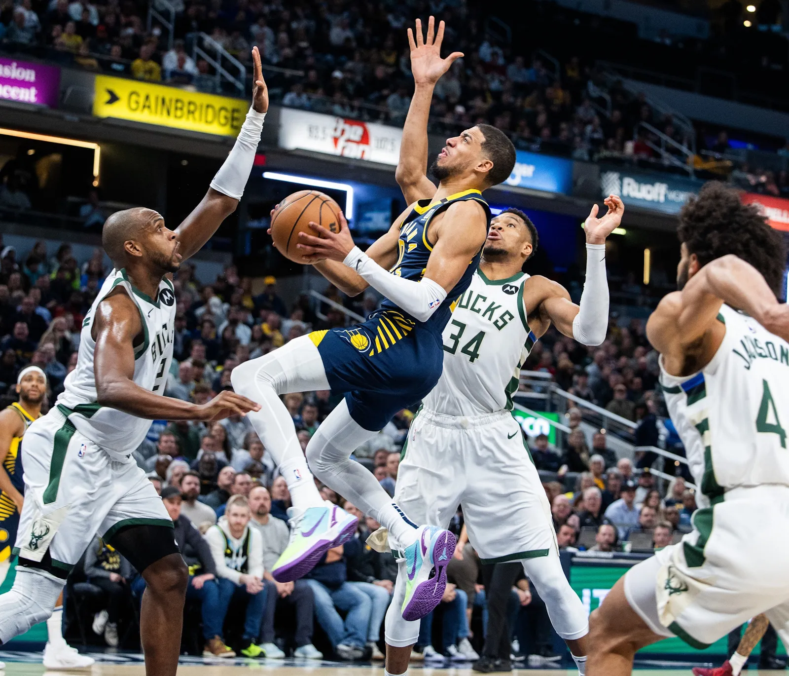 Bucks pacers