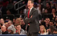 Jeff Hornacek démolit ses titulaires…