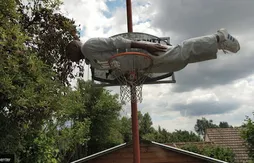 Concours de planking : près de 1 000 inscrits