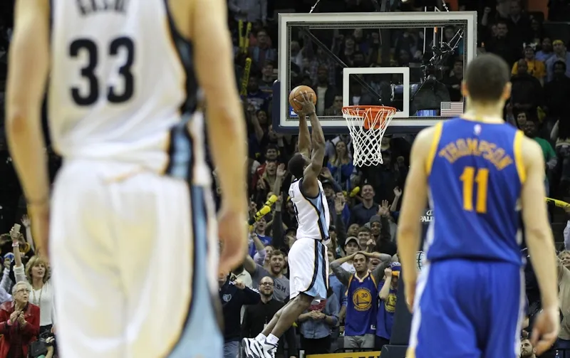 Memphis met fin à la belle série de victoires des Warriors