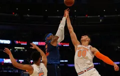 Enes Kanter et Isaiah Thomas affichent leur soutien à Carmelo Anthony