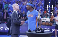 Pour Adam Silver, les joueurs sont « entraînés à chercher les coups de sifflet »