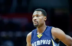Inventeur du “Grit & Grind”, Tony Allen est fier de laisser une trace