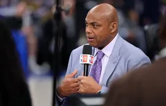 Finalement, Charles Barkley jouera les prolongations avec TNT