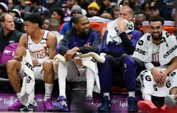 Quand Kevin Durant découvre le transfert de Luka Doncic en plein match !