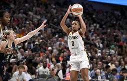 Le Fever résiste à Paige Bueckers grâce à Kelsey Mitchell