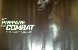 Shocking ! Nike fait allusion aux armes dans une publicité