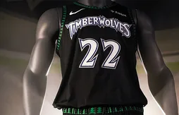 Les Wolves ressortent les sapins pour leur maillot “Classic”