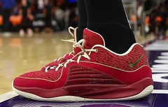 Kevin Durant dévoile une KD 16 « NY vs NY »