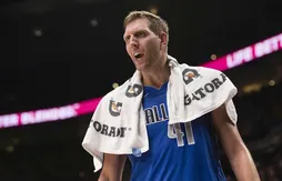 Avec son nouveau contrat, Dirk Nowitzki bat le record de longévité dans une même équipe
