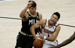 Le collectif des Hawks explose des Suns à bout de souffle