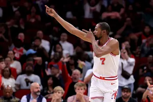 Malgré une petite frayeur, les Rockets enchaînent une 8e victoire