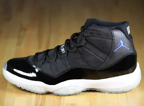 air-jordan-xi-2009-space-jam