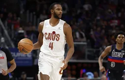 Evan Mobley encore à l’arrêt