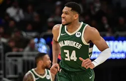 Giannis Antetokounmpo tellement fier d’afficher 20 000 points au compteur