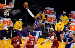 Paniers en carrière : LeBron James dépasse Wilt Chamberlain