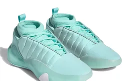 La Harden Vol. 7 se refait une beauté