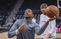 Touché à la main, De’Aaron Fox serre les dents