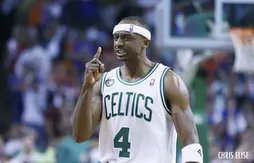 Boston se fait peur mais évite le sweep