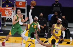 Le Jazz donne une leçon de basket aux Lakers